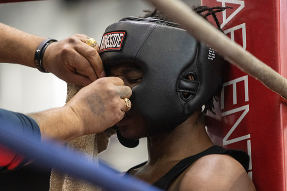 Buffalo-Golden-Gloves-Boxing_April-2023_A0581