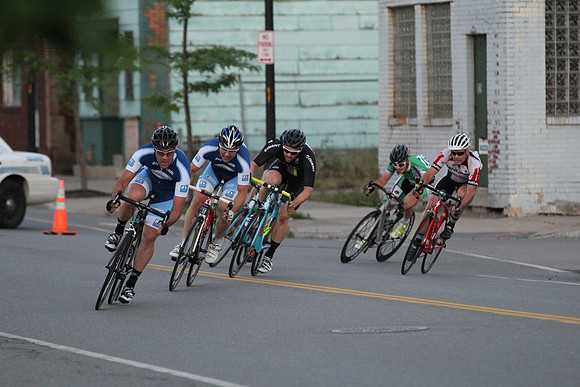 Larkinville_Criterium_062620140103