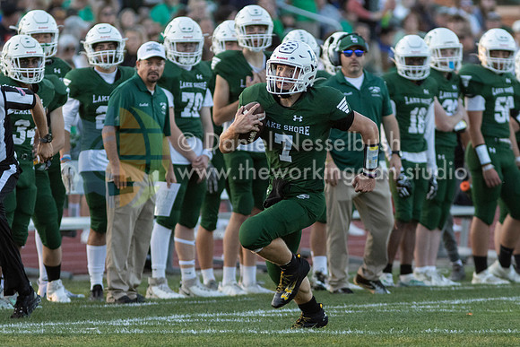 Rob Gillette-Lew-Port_Lake-Shore_football_9-29-2023_0189