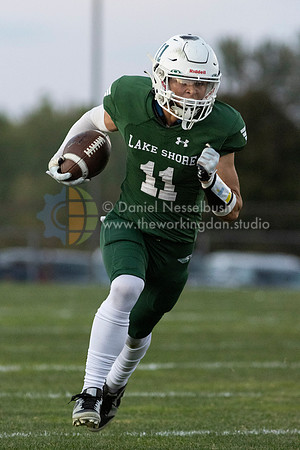 Xander Maurer-Lew-Port_Lake-Shore_football_9-29-2023_0386