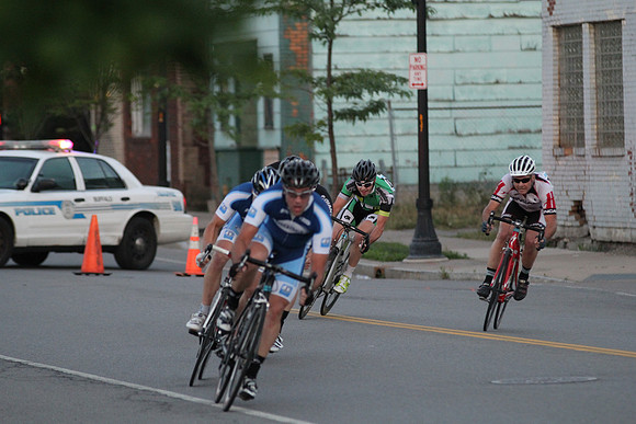 Larkinville_Criterium_062620140104