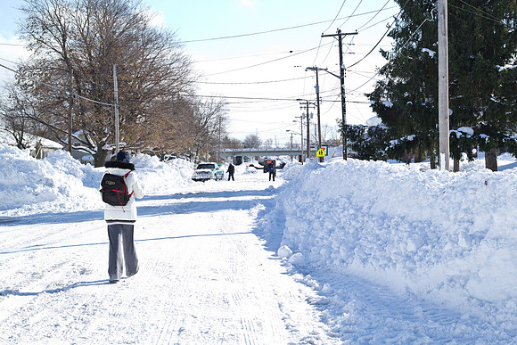 LakeEffectStorm_Knife_WestSeneca_014_dn